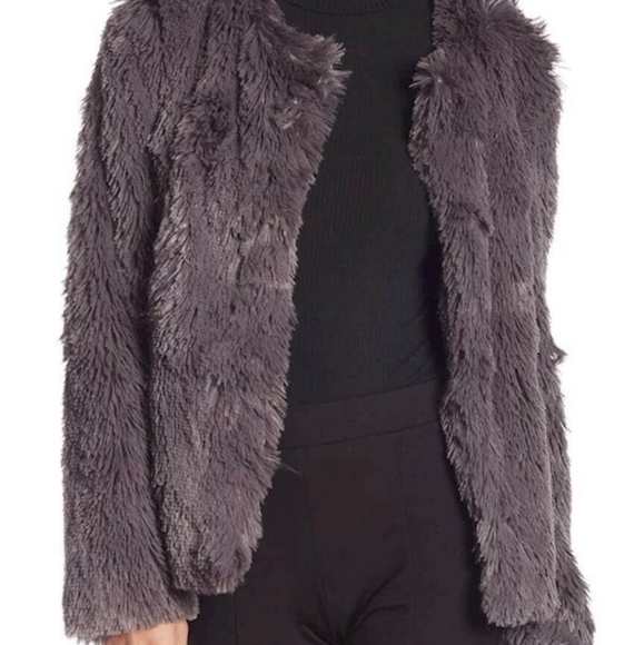 Sanctuary Jackets & Blazers - SANCTUARY NWT M STELLA FAUX FUR JACKET